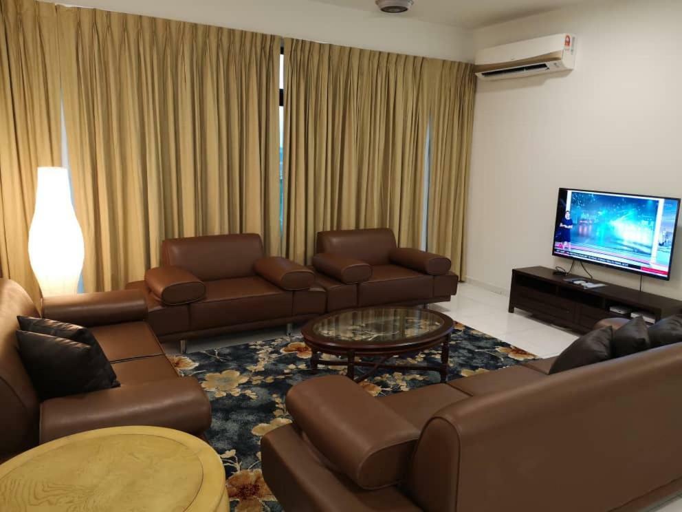 Skyloft Muslim Suite جوهر بهرو المظهر الخارجي الصورة